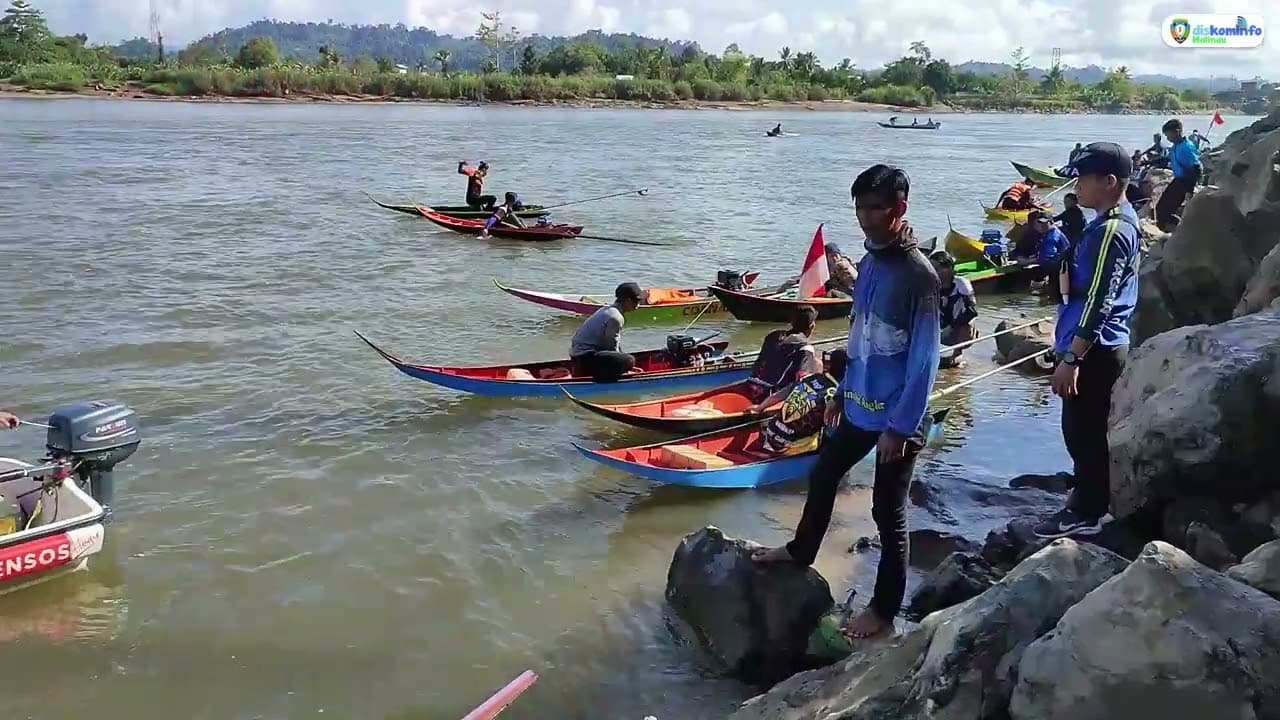 Gelar Lomba Balap Perahu Ketinting, Bupati Apresiasi Milenial Malinau Kota