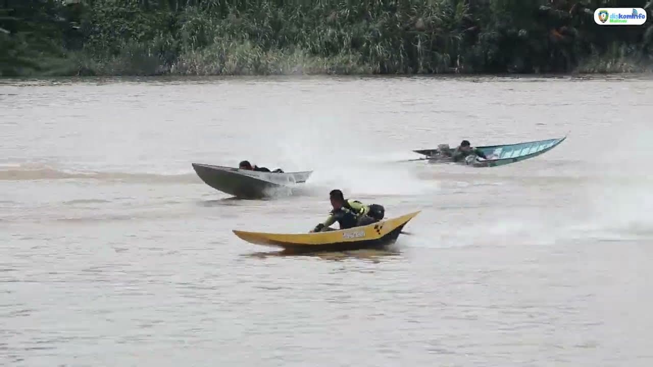 PERINGATAN HUT KE 17 DESA MALINAU HULU | LOMBA BALAP KETINTING
